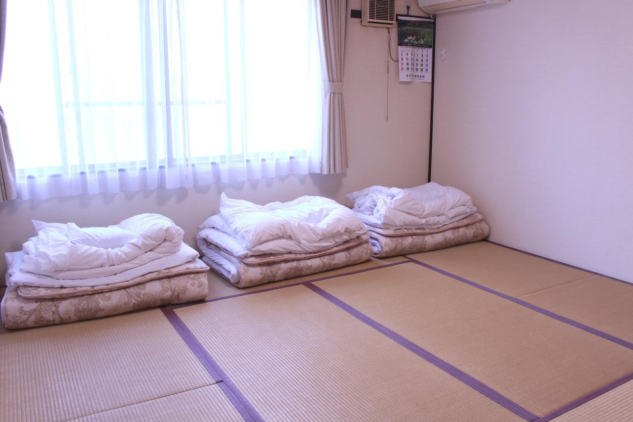 Fuji-Shi Business Hotel Furuiya Ryokan Fuji  Extérieur photo